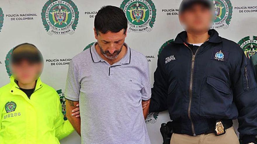 Carlos García Roldán, en el momento de su detención por la Policía Nacional de Colombia.