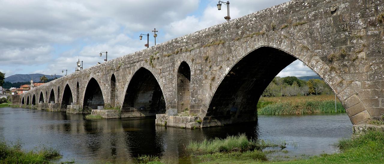 El emblemático puente de origenromano de Ponte de Lima.