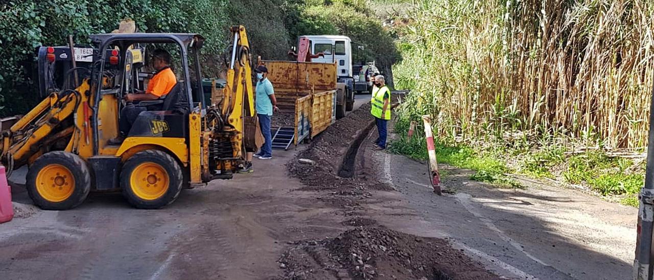 Teror une once depósitos con capacidad para 27.000 metros cúbicos de agua