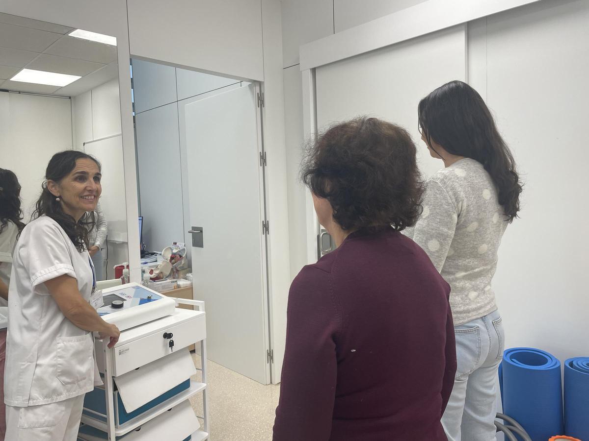 La unidad de suelo pélvico del hospital Reina Sofía de Córdoba estrena nuevas instalaciones en el Castilla del Pino.