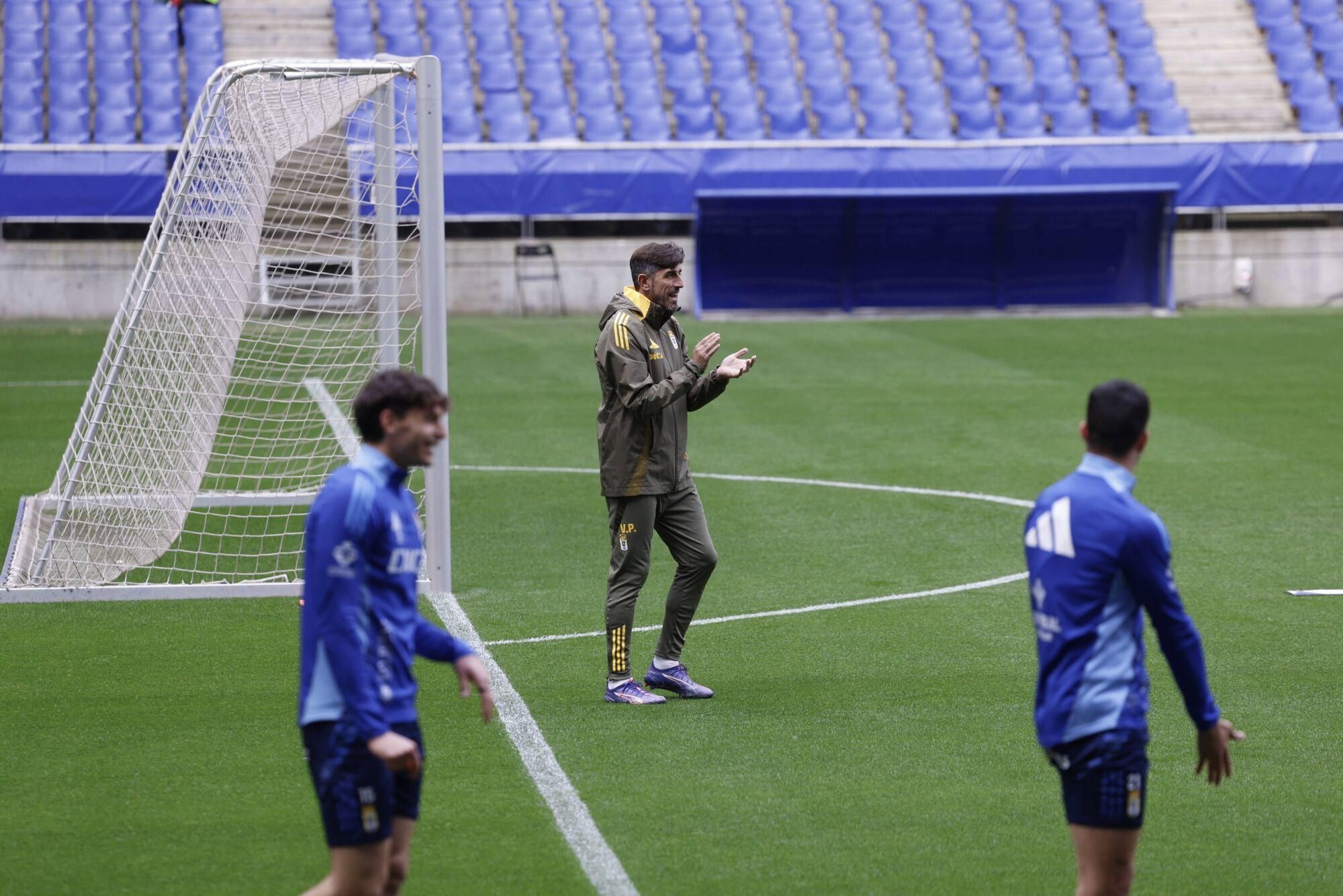 Primer entrenamiento de Paunovic en el Real Oviedo