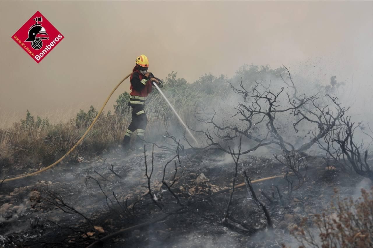 Incendio en el paraje de San Pascual en Ibi