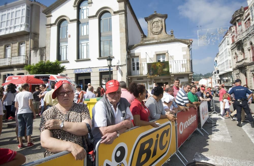 La Vuelta 2016 abarrota Betanzos