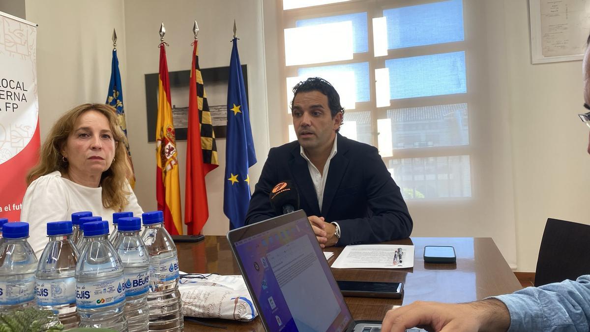 El alcalde Juan Antonio Sagredo durante el ayuntamiento informativo.