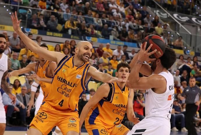 Herbalife Gran Canaria vs Real Madrid