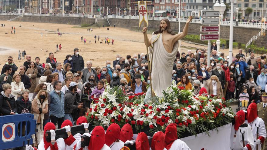 El Domingo de Resurrección pondrá el broche a la Semana Santa de Gijón: estos son los recorridos y horarios