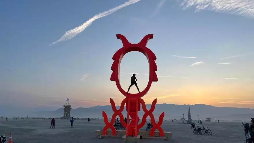 Así se ha vivido el Correfoc de Dani Nebot en el festival Burning Man de Nevada