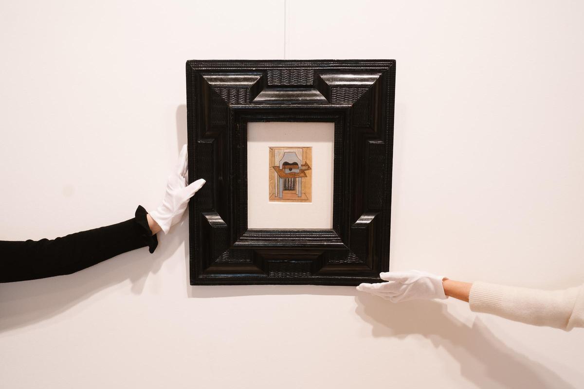 ‘Natura mort á la guitare’ es un gouache y lápìz sobre papel pintado por Picasso en 1919 en la Costa Azul francesa