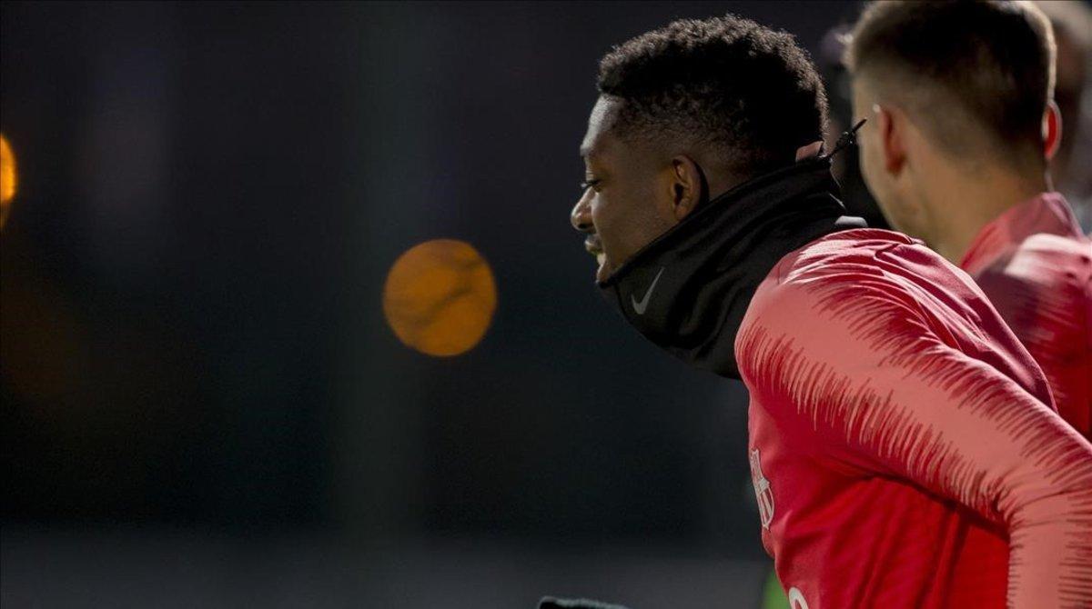 zentauroepp46211235 fc barcelona s ousmane dembele during a training session at 181211134233