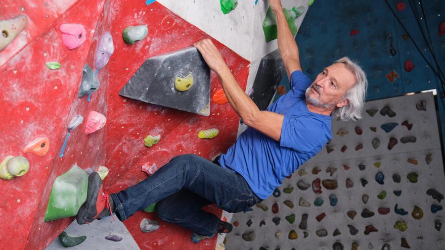  ¿Te atreves a escalar? En los rocódromos la escalada es para todas las edades y niveles