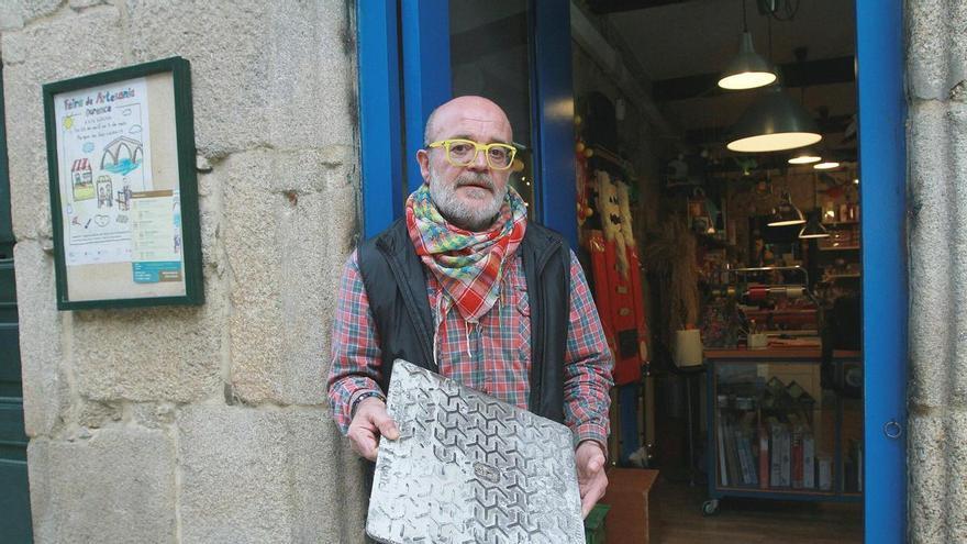 Asalto nocturno en una emblemática juguetería ourensana: «Fue más el estropicio que lo que se llevó»