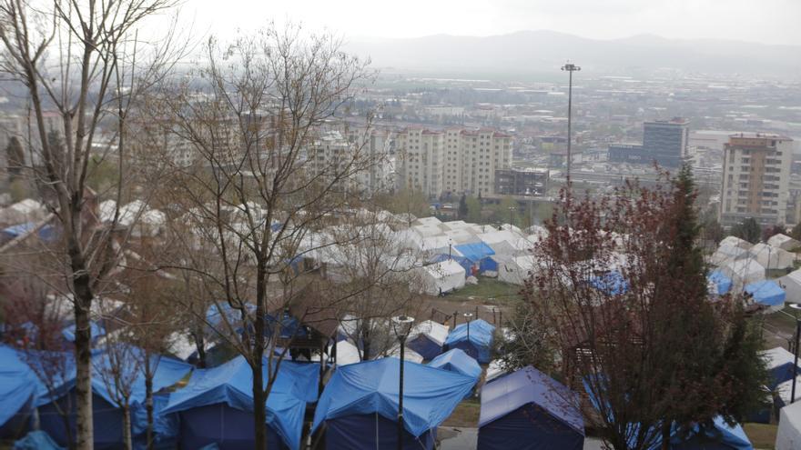 Tiendas de campaña para los afectados por el terremoto en Kahramanmaras, Turquía.