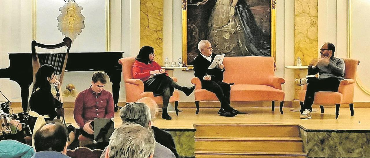 Manuel Vicent, Juan Cruz, Espido Freire, Salvador Ortells y Mercedes Cebrián participaron en el Museo Nacional del Romanticismo de Madrid en el acto: &quot;Joan Fuster: antropomórfico por casualidad&quot;