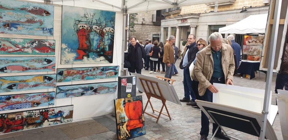 Fires d'artesans, pintura i brocanters a Girona.