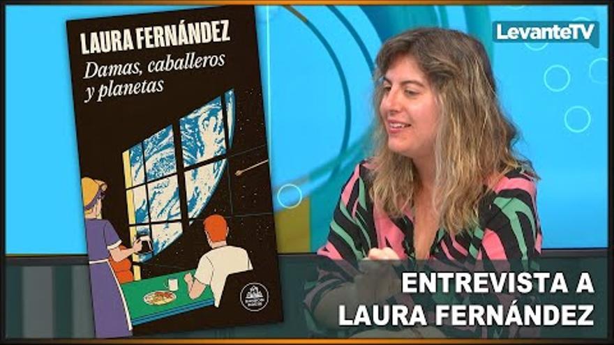 LED - Laura Fernández nos presenta &quot;Damas, caballeros y planetas&quot;