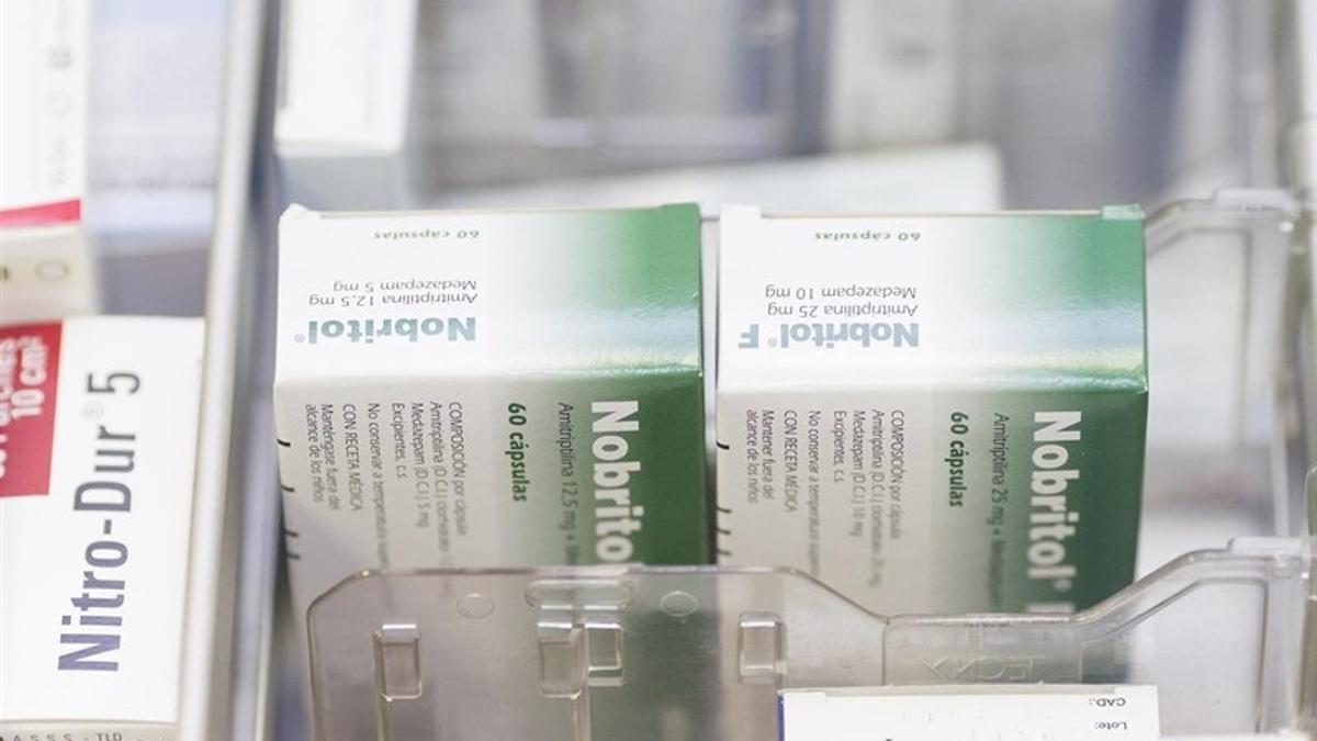 Más del 60 % de los medicamentos adquiridos este año por Sanidad se ha conseguido por compra centralizada.