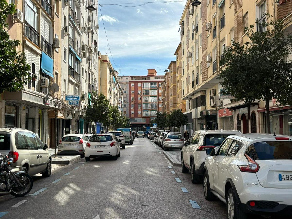 El aparcamiento en calle Alfambra en el barrio de Santa Marta.