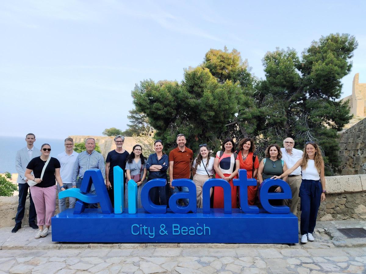 Los expertos que participan en el desarrollo del proyecto.