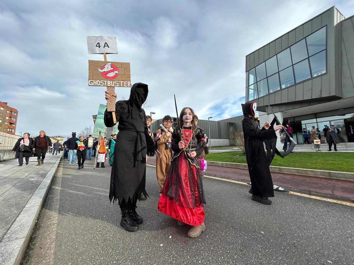 EN IMÁGENES: Así fue el desfile de carnaval en Pola de Siero