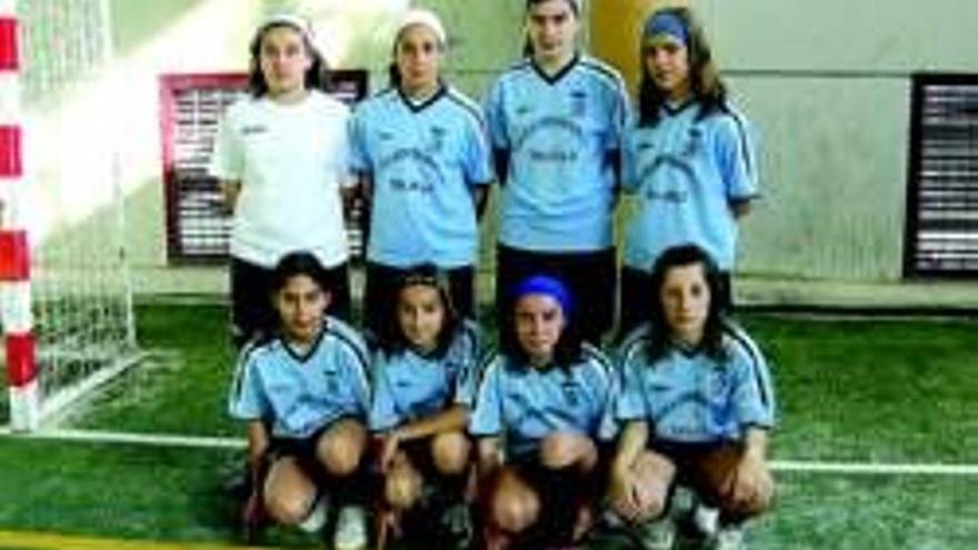 El equipo infantil femenino de fútbol sala de la AD Trujillo