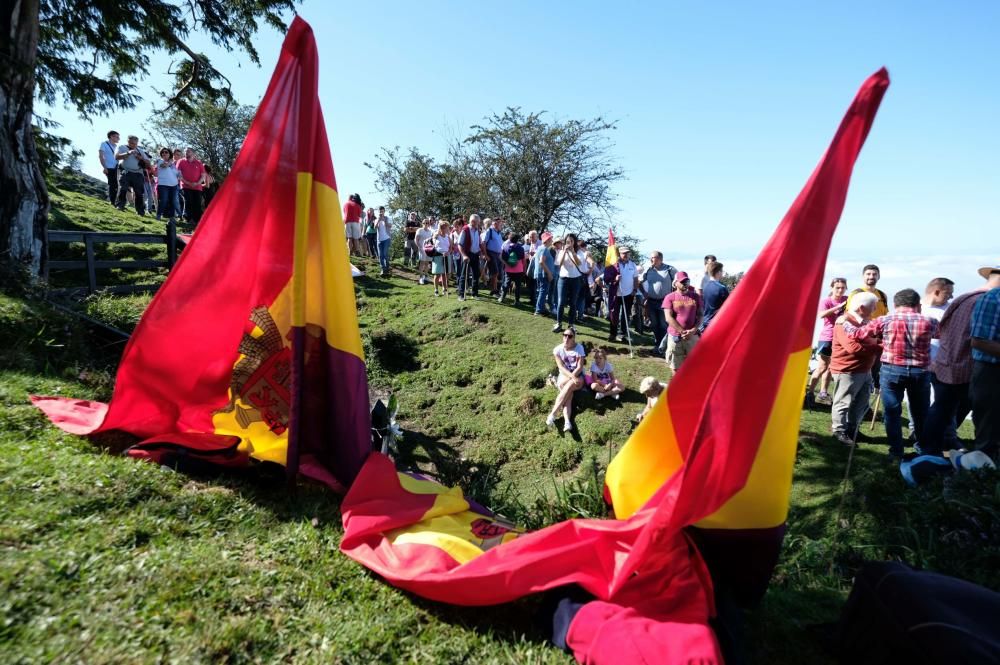 Homenaje a las víctimas del Pozo Funeres