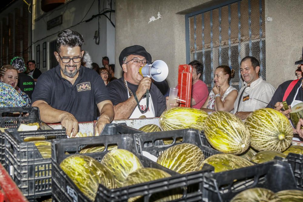 Desfile de la Nit de l'Olla de Benilloba.