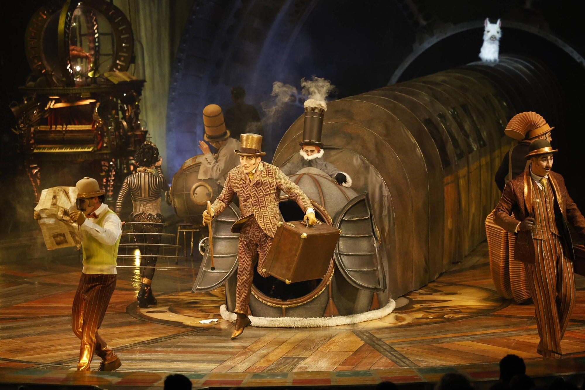 EN IMÁGENES: Acrobacias de todos los colores en el Circo del Sol, se estreno en Gijón