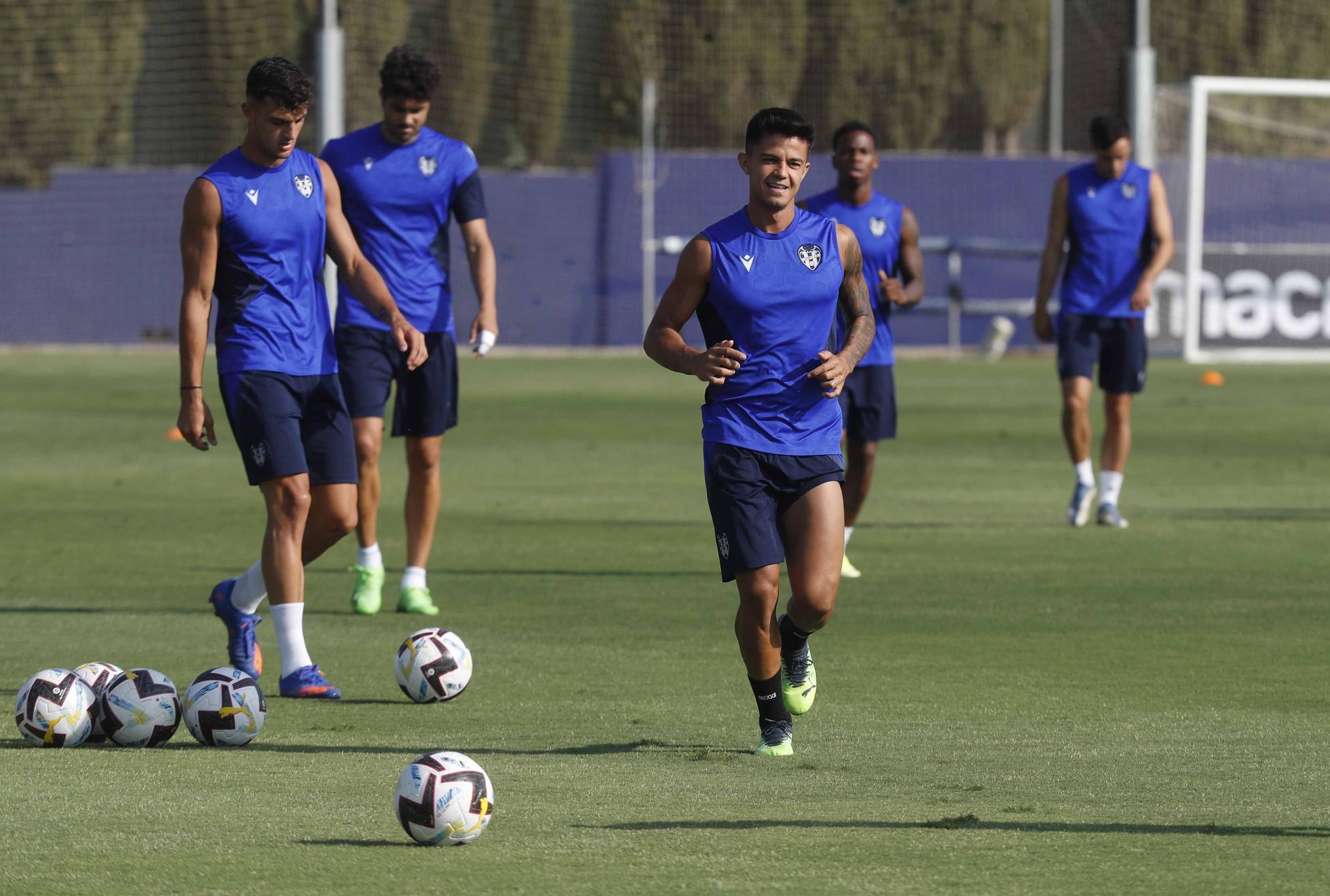 Sesión en Buñol del Levante UD