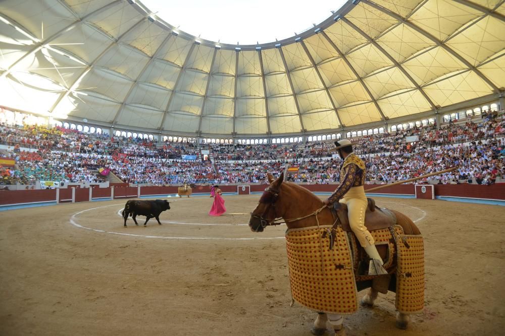 Gran tarde de toros en la de feria de Pontevedra