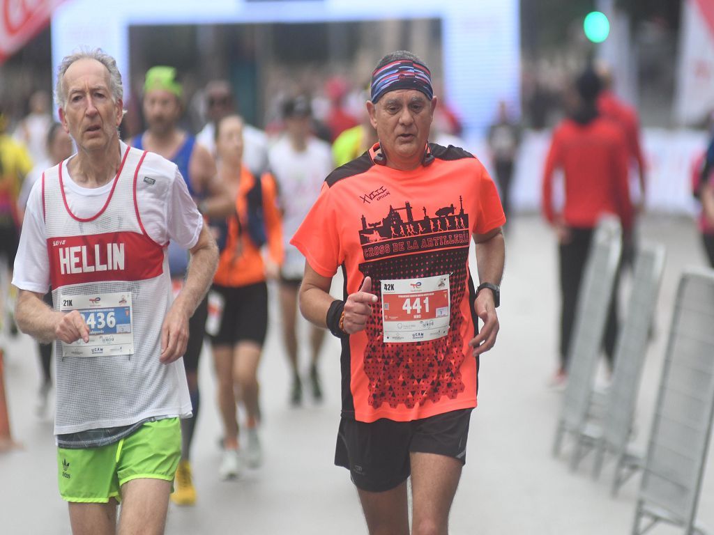 Llegada y podios de la 10k, la media maratón y la maratón de Murcia (I)