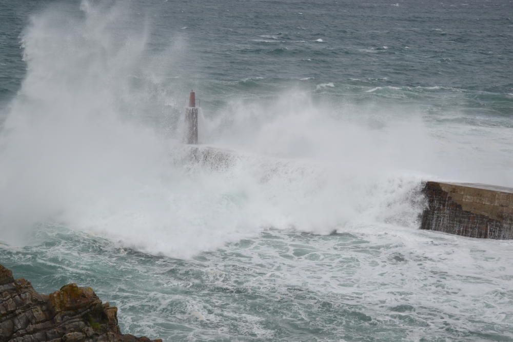 Temporal marítimo en Viavélez