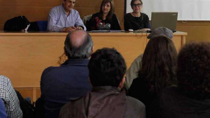 Las ponentes durante la mesa redonda en el Campus.