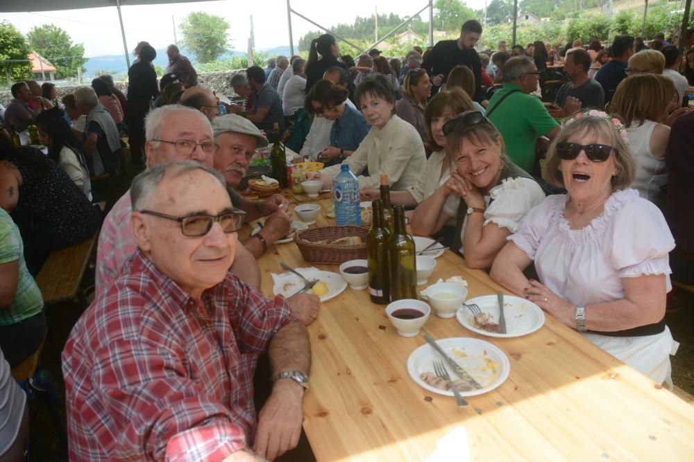 La feria de Cuspedriños rememora su esplendor