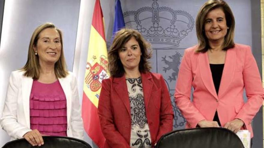 Las ministras, antes de la rueda de prensa.