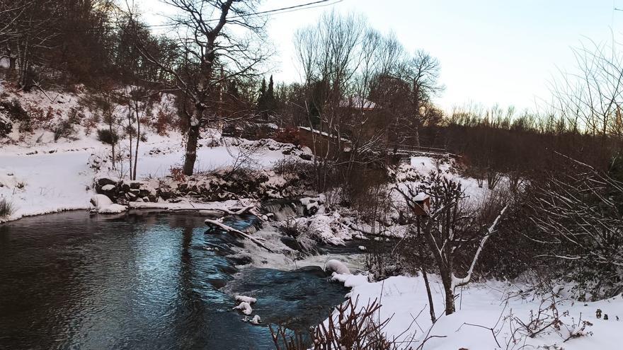 El temporal de nieve deja sin colegio a los escolares de Sanabria