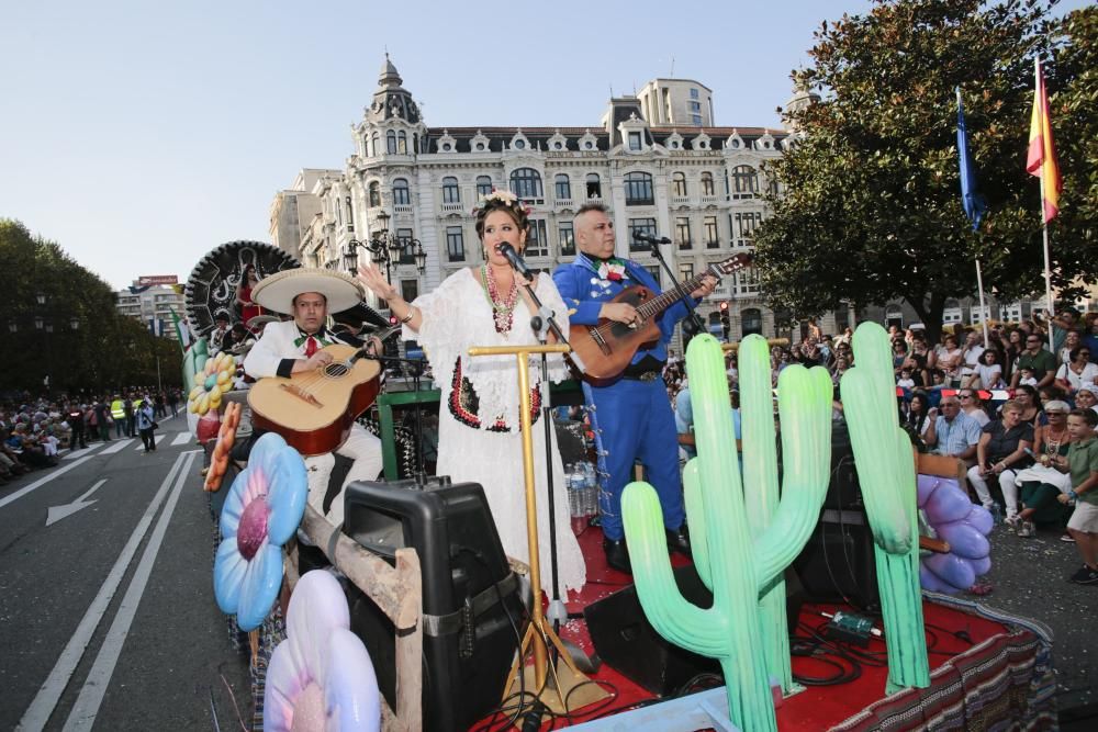 Desfile del Día de América en Asturias