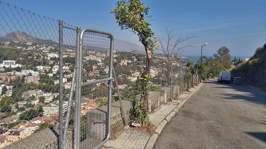 Vuelta a la dignidad en la calle Jacques Capeluto