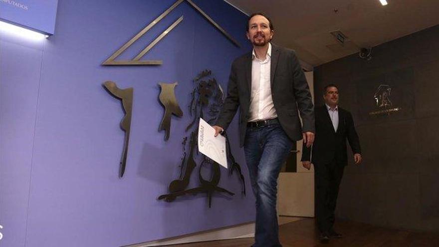 Iglesias critica las formas de negociar de Sánchez