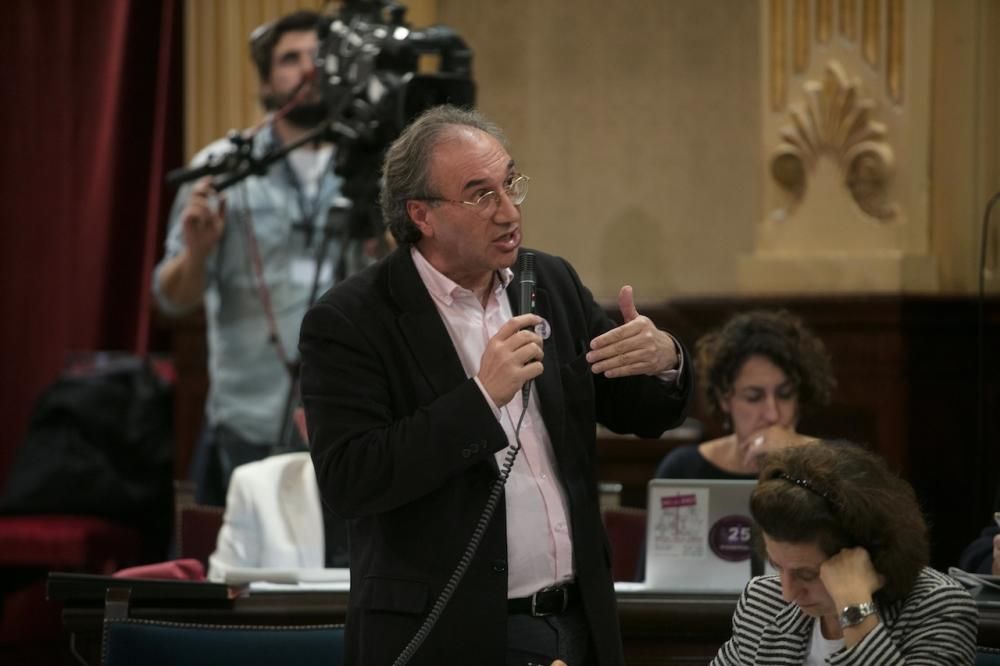 Sesión del Parlament 07-12-2016