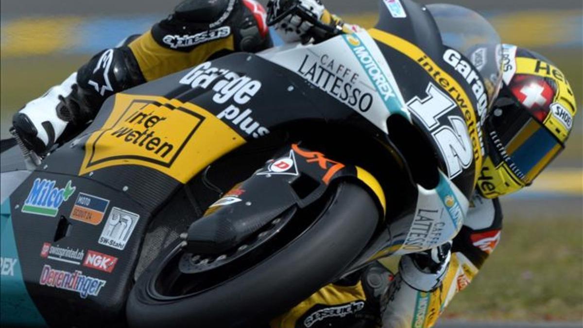 Luthi, pole de Moto2 en Le Mans