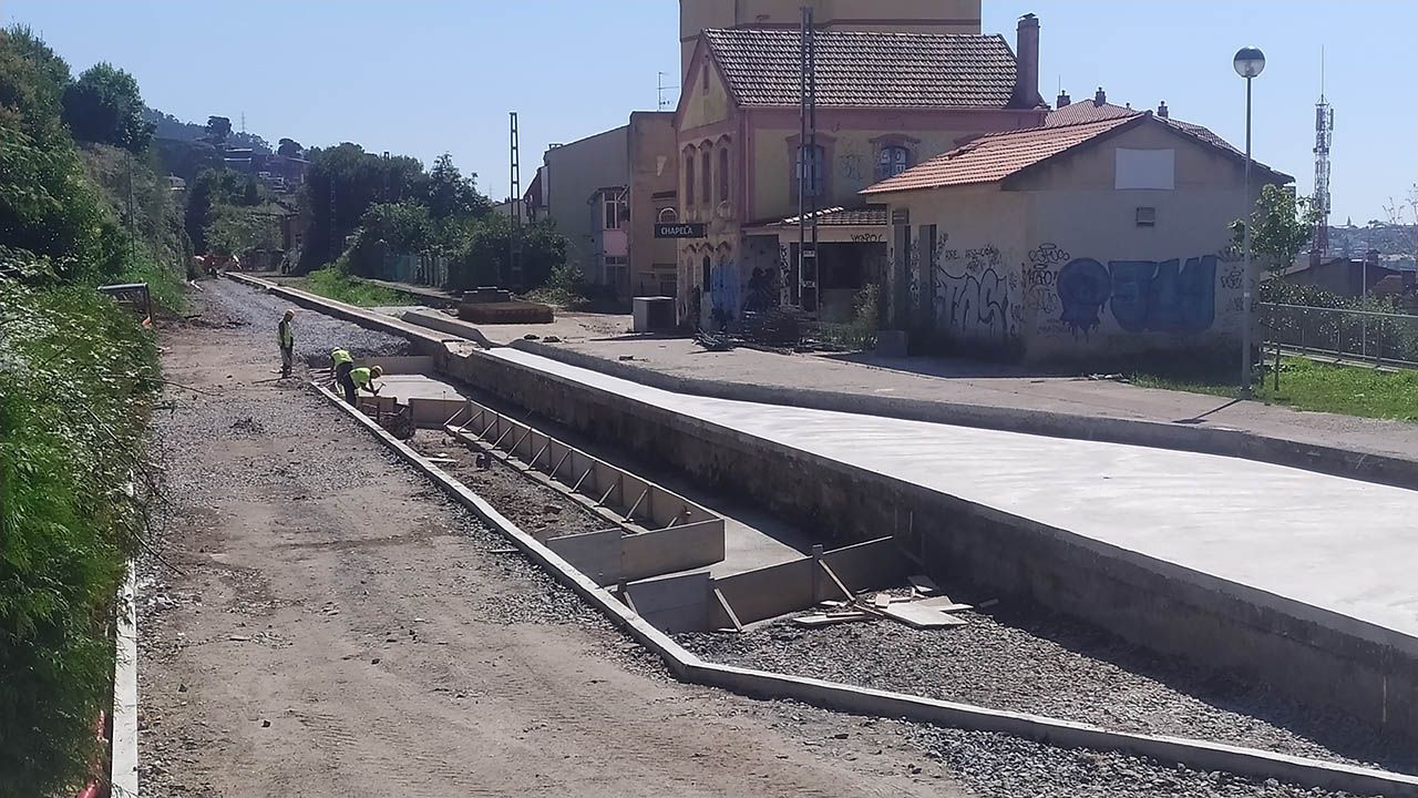 La senda verde de Chapela ya se deja ver