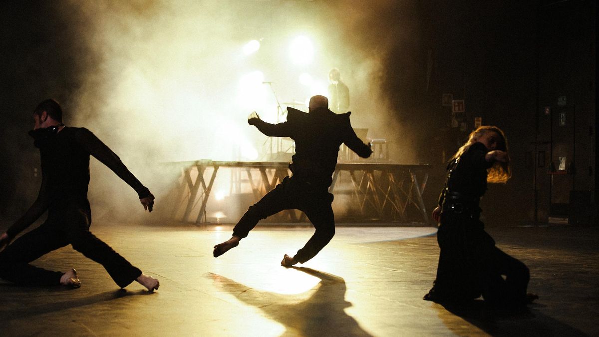 Fotografía de escena de 'Luz sobre las cosas'.
