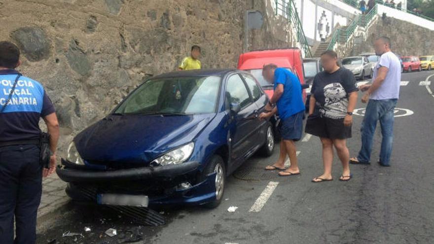 Atrapado tras causar varios accidentes y huir en Tres Palmas