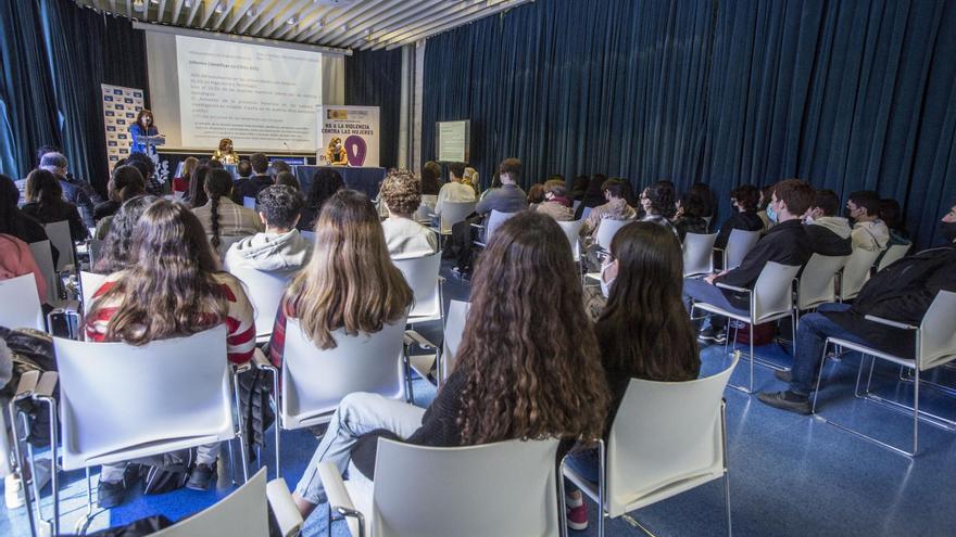 El 63 % de investigadores de las fundaciones e institutos de la Conselleria de Sanidad son mujeres