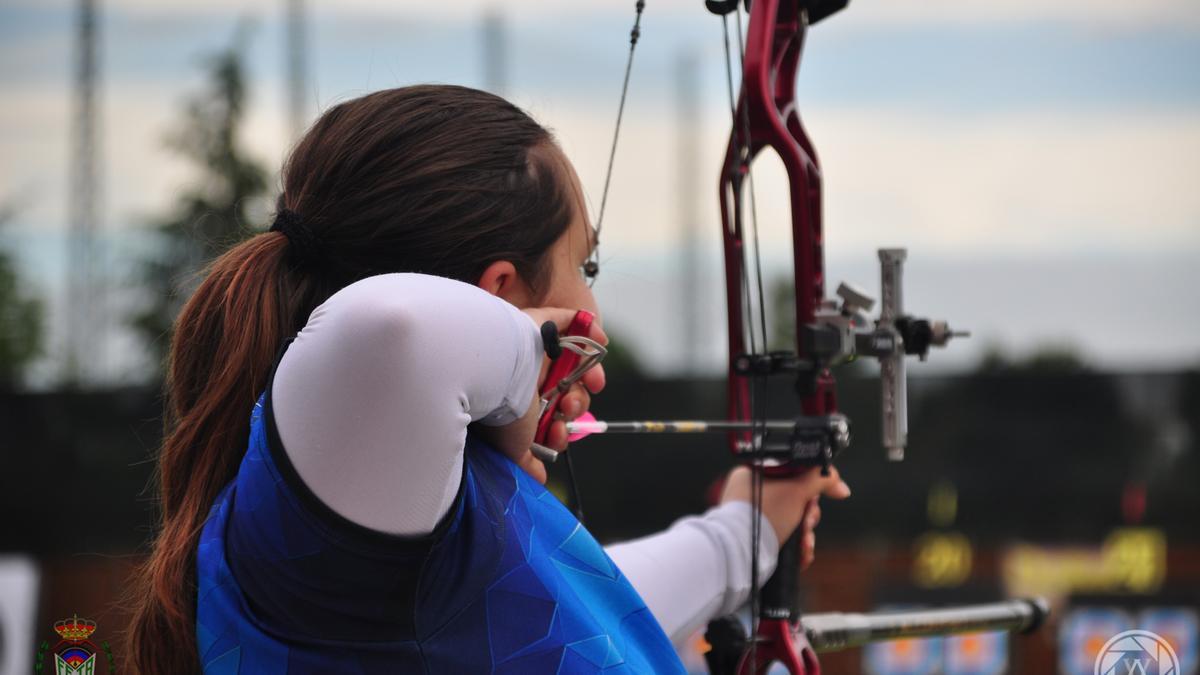 Andrea Lapiedra durante una competición