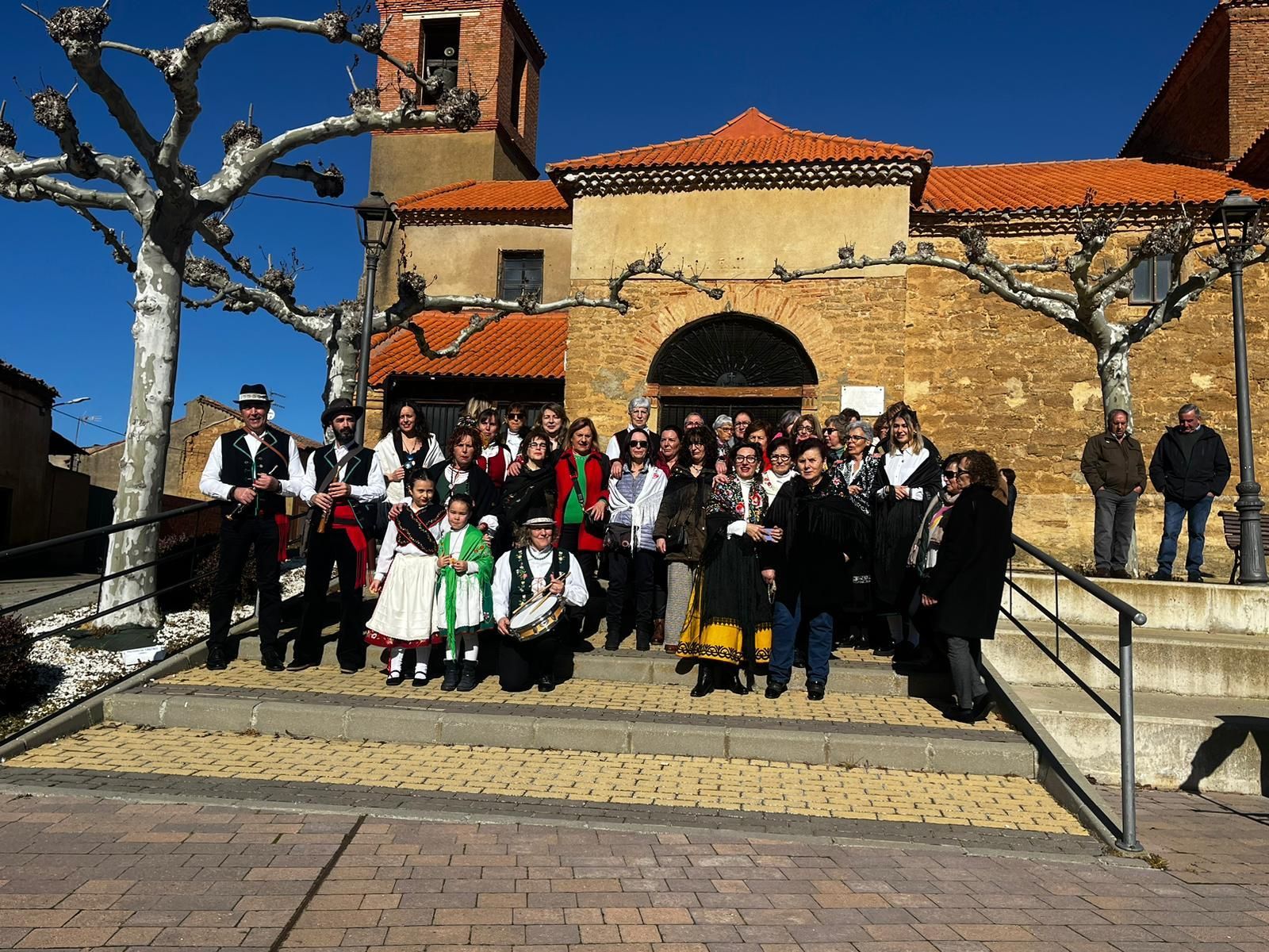 Fiesta de las Águedas en Matilla de Arzón.