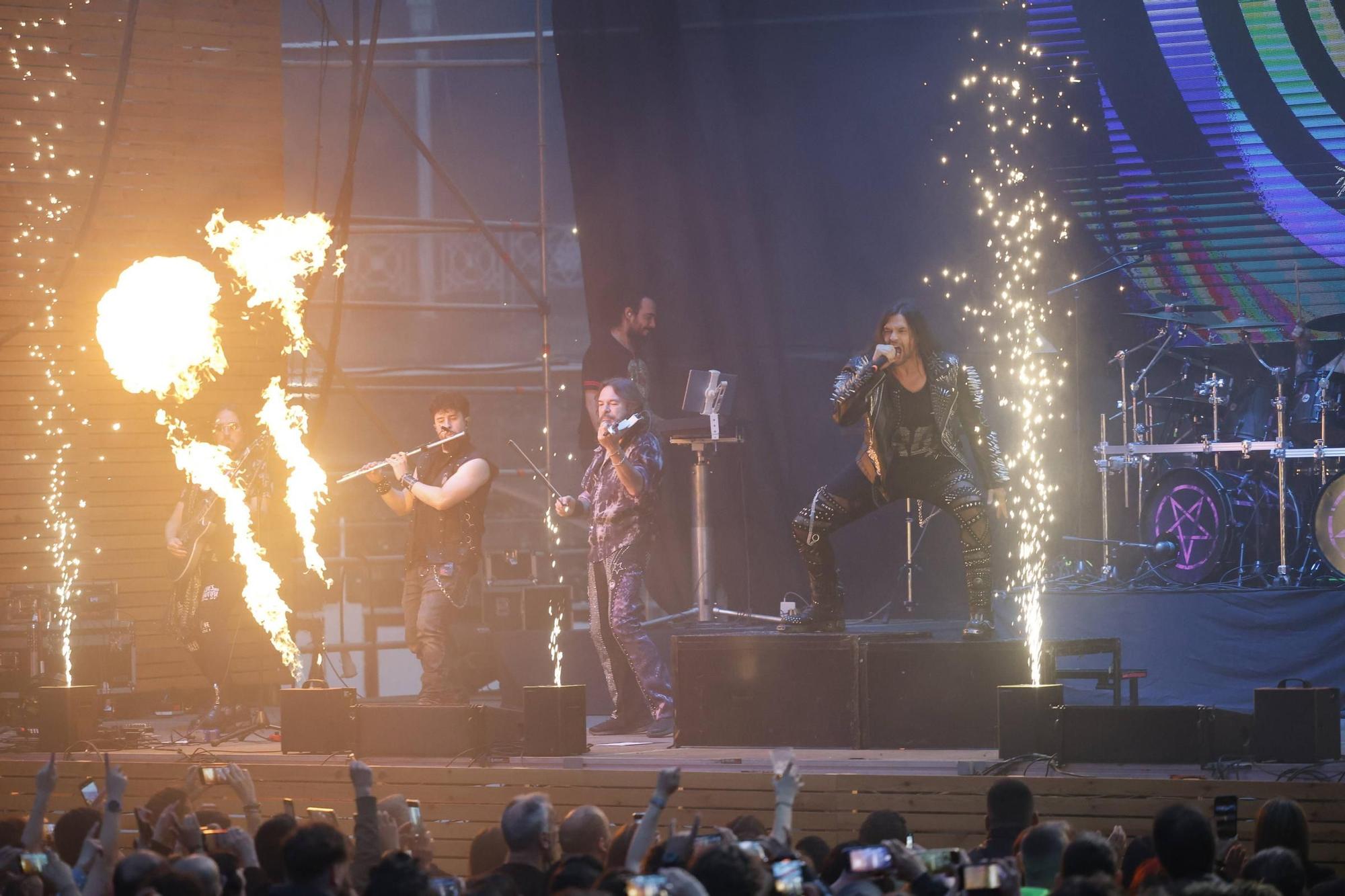 Asi fue el concierto de "Mägo de Oz" en Gijón (en imágenes)