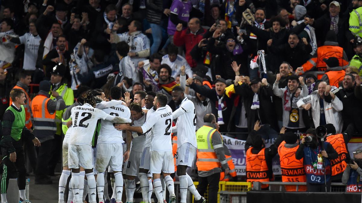 Resumen, goles y highlights del Liverpool 2 - 5 Real Madrid de los octavos de final de la Champions League