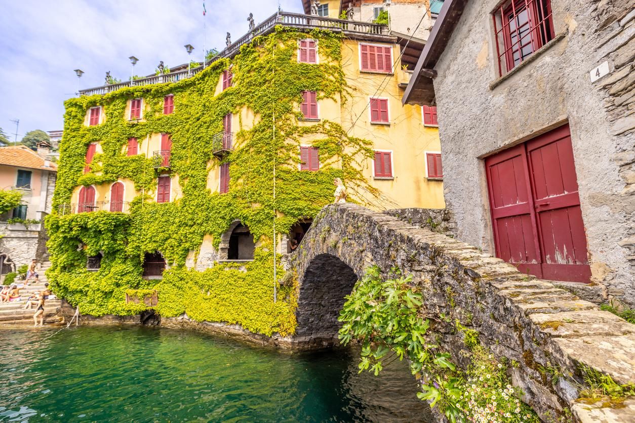 Las vistas al lago y al pueblo desde el Ponte della Civera son pura dolce vita