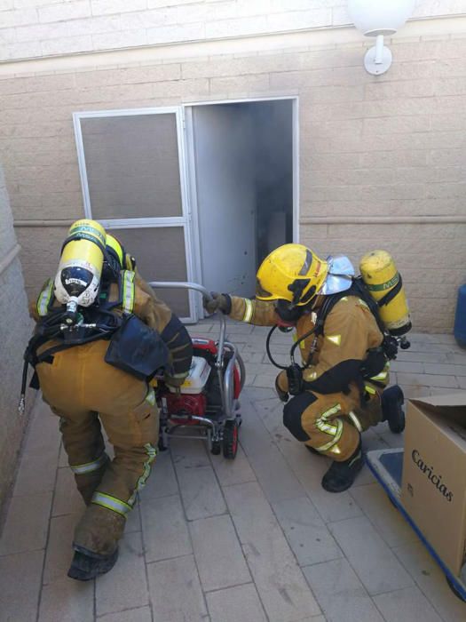 Desalojan el centro ocupacional Maigmó de San Vicente por un fuego originado en la cocina